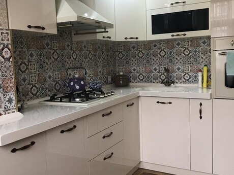 3 otaqlı köhnə tikili - Nərimanov r. - 90 m²