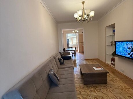 3-комн. вторичка - Наримановский  р. - 85 м²
