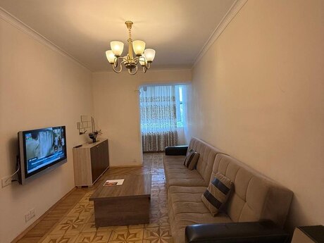 3-комн. вторичка - Наримановский  р. - 85 м²