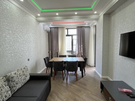 Elan №6243311 - Bakı, Nəsimi r., 2 otaqlı, 100 m², 10/17 mərtəbə