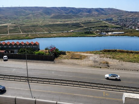 3 otaqlı köhnə tikili - Yeni Yasamal q. - 90 m²