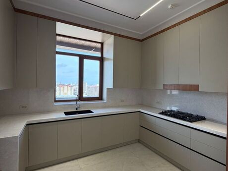 4 otaqlı mənzil, 216 m², Nəriman Nərimanov: 618 000 ₼ 4