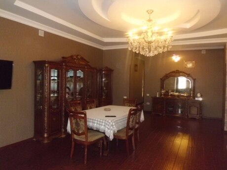 Elan №6243433 - Bakı, Qara Qarayev m., 6 otaqlı, 250 m²