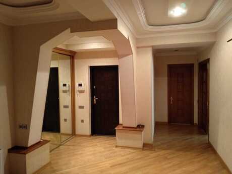 4-комнатная квартира, 205 м², Gənclik: 525 000 ₼ 3