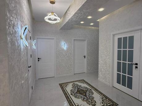 3 otaqlı mənzil, 130 m², İnşaatçılar: 264 000 ₼ 2