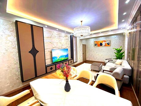 Объявление №6243776 - Баку, м. Кара Караев, 3-комн., 127 м², 10/14 этаж