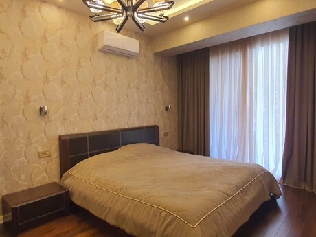 Kirayə 3 otaqlı mənzil, 100 m², Şah İsmayıl Xətai: 1 700 ₼/ay 5
