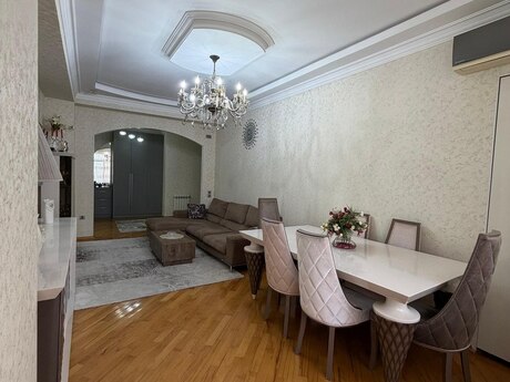 Elan №6243817 - Bakı, Neftçilər m., 3 otaqlı, 90 m², 4/13 mərtəbə