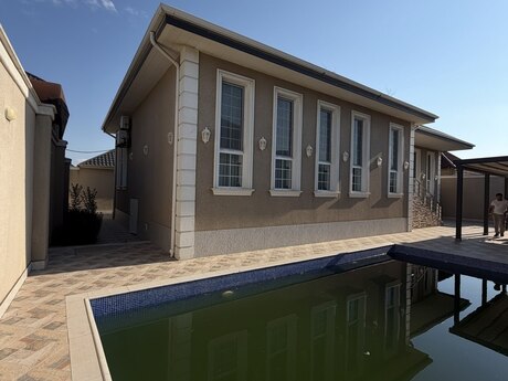 Elan №6243897 - Bakı, Albalılıq q., 5 otaqlı, 210 m²