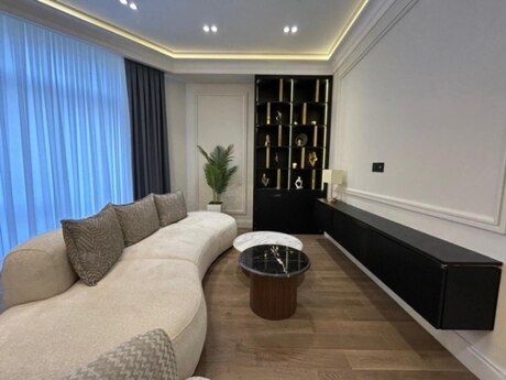 Kirayə 3 otaqlı mənzil, 120 m², Ağ şəhər: 2 700 ₼/ay 5