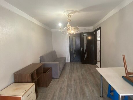 Elan №6244008 - Bakı, Elmlər Akademiyası m., 3 otaqlı, 80 m², 2/4 mərtəbə