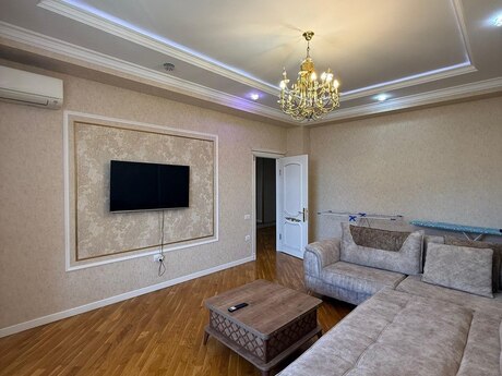 Elan №6244041 - Bakı, Şah İsmayıl Xətai m., 2 otaqlı, 95 m², 5/7 mərtəbə