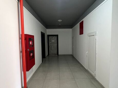 4-комн. новостройка - м. 8 ноября - 240 м²
