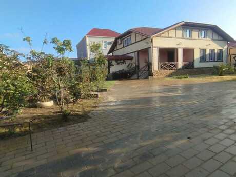8-комн. дом/дача - пос. Бузовна - 220 м²