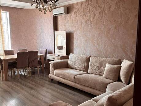 Elan №6244149 - Bakı, İnşaatçılar m., 2 otaqlı, 70 m², 14/17 mərtəbə