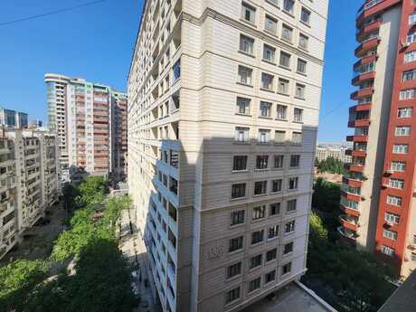 3 otaqlı mənzil, 162 m², Nəriman Nərimanov: 445 000 ₼ 2