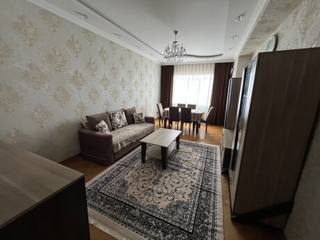 2 otaq · 84 m² · 15/17 mərtəbə, Azadlıq Prospekti