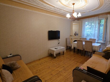 3 otaqlı mənzil, 75 m², Bakıxanov: 220 000 ₼ 2
