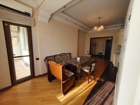 2-комнатная квартира, 120 м², Sahil: 612 000 ₼ 5