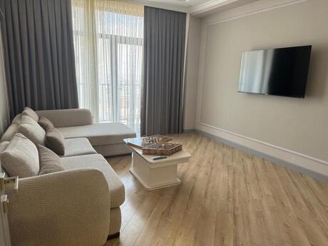Elan №6244862 - Bakı, Dərnəgül m., 2 otaqlı, 80 m², 13/16 mərtəbə