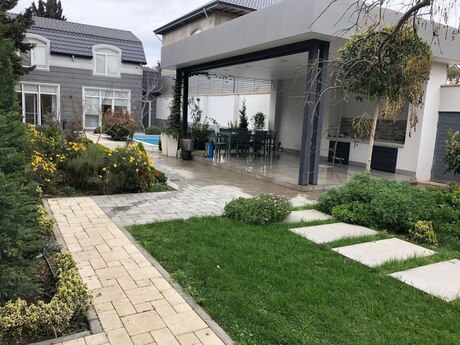 4 otaqlı həyət evi/bağ evi - Şağan q. - 200 m²