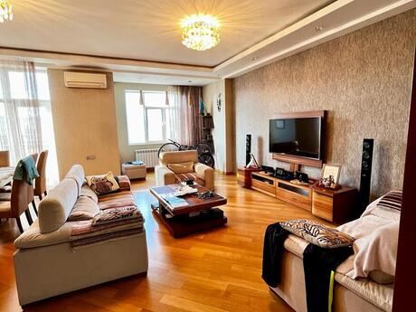 Объявление №6244925 - Баку, м. Шах Исмаил Хатаи, 4-комн., 170 м², 12/17 этаж