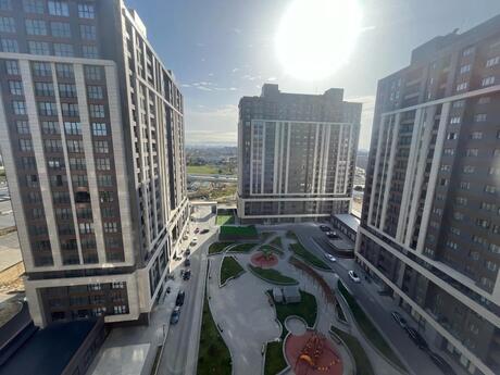 Elan №6244885 - Bakı, Şah İsmayıl Xətai m., 2 otaqlı, 65 m², 13/18 mərtəbə
