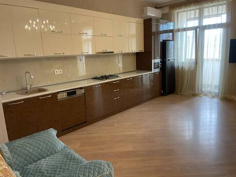 3-room apartment for rent, 157 m², Şah İsmayıl Xətai: 1 500 ₼/mo 5