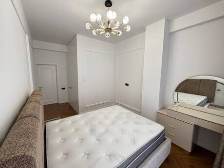 Kirayə 2 otaqlı mənzil, 100 m², 28 May: 2 500 ₼/ay 3