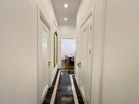 Kirayə 2 otaqlı mənzil, 100 m², 28 May: 2 500 ₼/ay 4