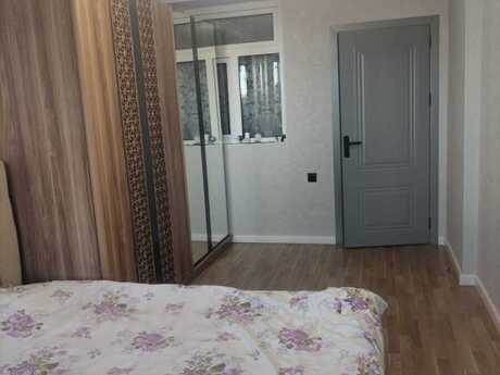 3 otaqlı mənzil, 82 m², Bakıxanov: 160 000 ₼ 5