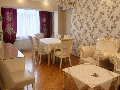 Объявление №6245349 - Баку, м. 8 ноября, 3-комн., 80 м², 9/9 этаж
