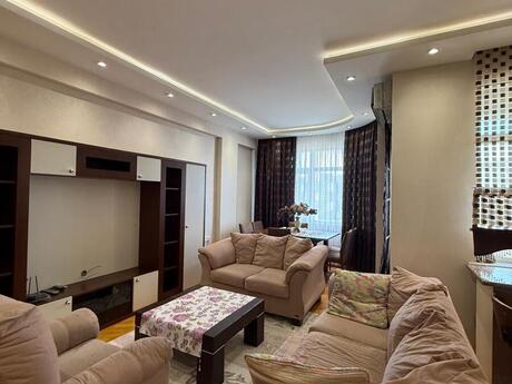 Kirayə 3 otaqlı mənzil, 110 m², İnşaatçılar: 900 ₼/ay 3