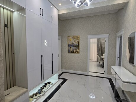 2-room apartment, 95 m², 28 May: 430 000 ₼ 5