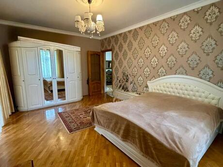 Elan №6245509 - Bakı, Şah İsmayıl Xətai m., 1 otaqlı, 38.6 m², 2/4 mərtəbə