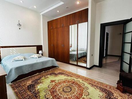 3 otaqlı mənzil, 137 m², 28 May: 267 000 ₼ 5