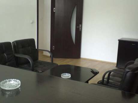 4 otaqlı ofis - Yasamal r. - 98 m²
