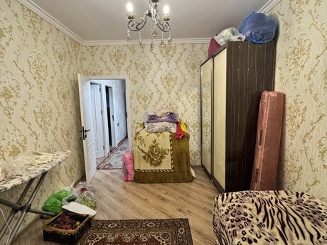 4-room apartment, 105 m², Azadlıq Prospekti: 275 000 ₼ 5
