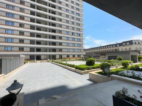 4-room apartment, 244 m², Ağ şəhər: 1 300 000 ₼ 2