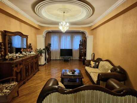 3-room apartment, 130 m², 8 Noyabr: 358 000 ₼ 2