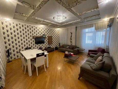 Elan №6245707 - Bakı, Şah İsmayıl Xətai m., 3 otaqlı, 140 m², 4/17 mərtəbə