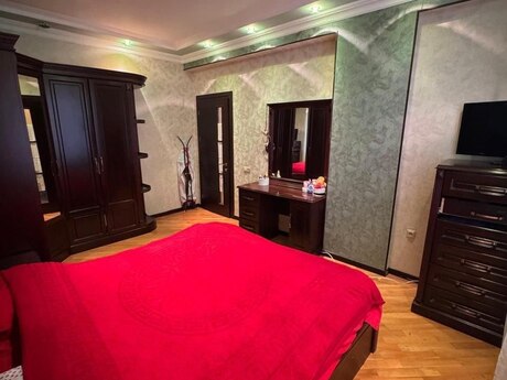3 otaqlı mənzil, 114 m², Azadlıq Prospekti: 290 000 ₼ 5