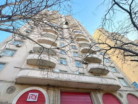 Elan №6245833 - Bakı, Nizami m., 3 otaqlı, 120 m², 4/18 mərtəbə