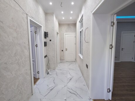 3 otaqlı həyət evi, 77 m², Bakıxanov: 155 000 ₼ 2