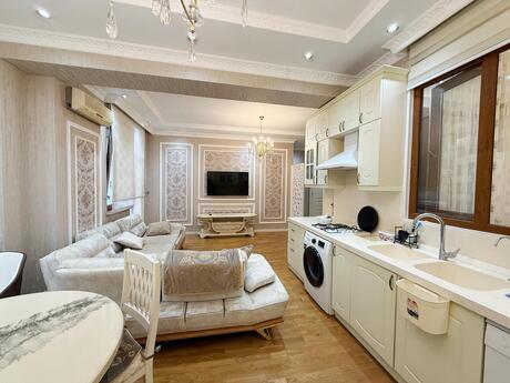 Elan №6245961 - Bakı, Qara Qarayev m., 3 otaqlı, 80 m², 11/17 mərtəbə