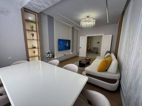3 otaqlı mənzil, 118 m², 28 May: 479 000 ₼ 3