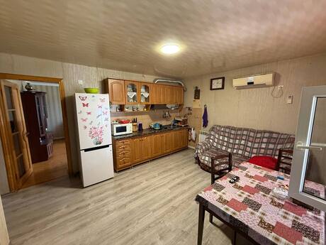 5 otaqlı həyət evi, 200 m², Novxanı: 134 900 ₼ 3