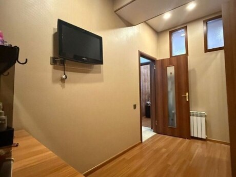 3 otaqlı mənzil, 80 m², 20 Yanvar: 210 000 ₼ 3