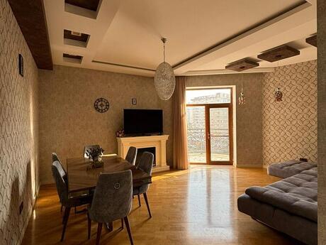 Аренда: 3-комнатная квартира, 105 м², Ağ şəhər: 1 600 ₼/мес 2