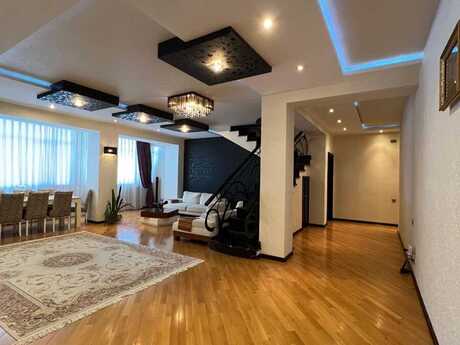 3 otaqlı mənzil, 160 m², İnşaatçılar: 350 000 ₼ 2
